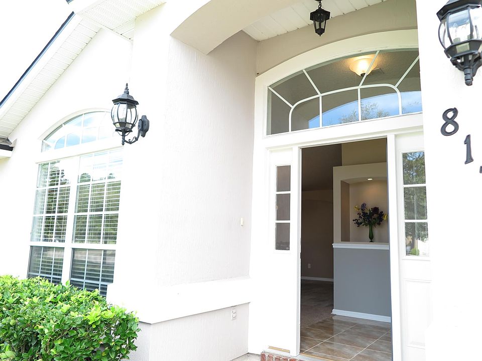 1st image of 817 Crystal Spring Way