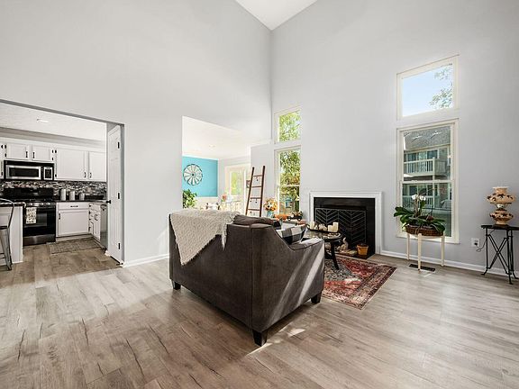 5th image of 3434 Eastwoodlands Trl