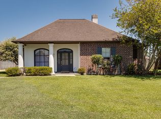 39524 Quail Creek Ave, Prairieville, LA 70769
