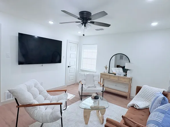 12224 Dandridge Dr, Dallas, TX 75243