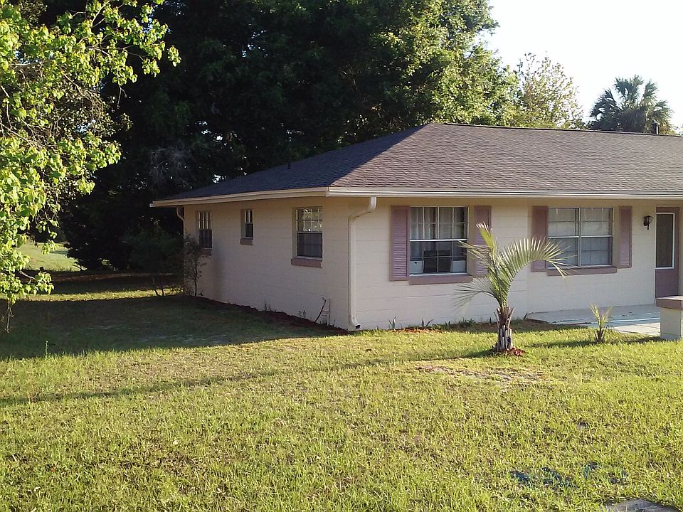 2nd image of 197 Marion Oaks Ln