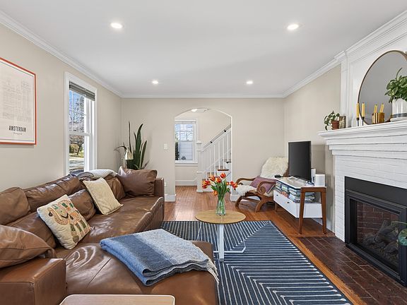 5th image of 20 Cottage Farms Road