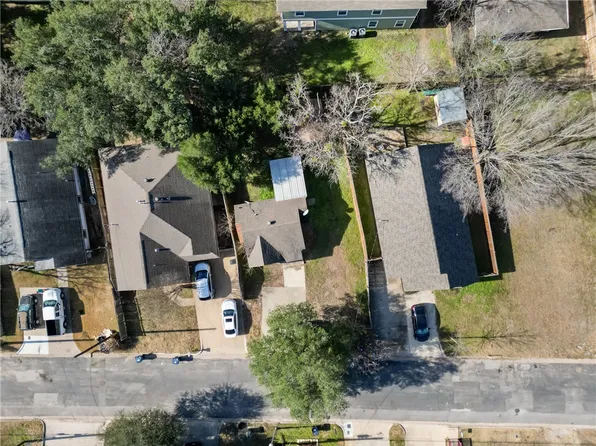 1110 Detroit St, College Station, TX 77840