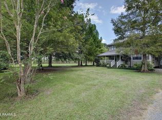 1516 Oubre Ln, Saint Martinville, LA 70582