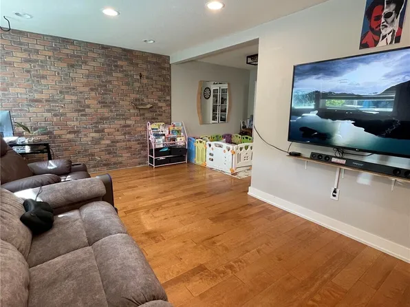 (undisclosed Address), Redmond, WA 98052