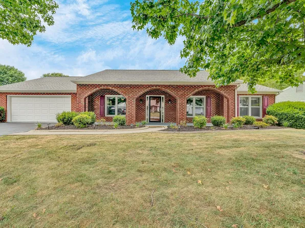 1677 Kingsmill Dr, Salem, VA 24153
