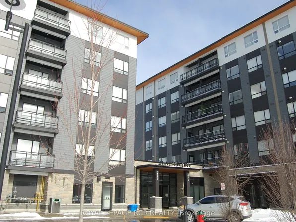 247 Northfield Dr E #505, Waterloo, ON N2K 0H1