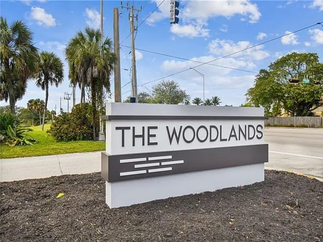 5704 S Travelers Palm Ln — Photo 6