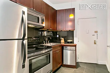 Sold by Citi Habitats