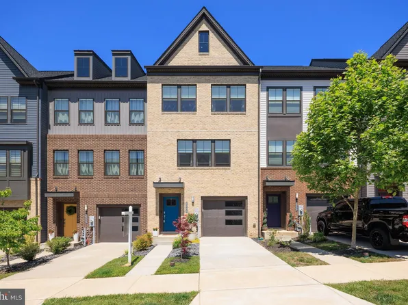 7744 Anvil Stone Way Gln, Burnie, MD 21060