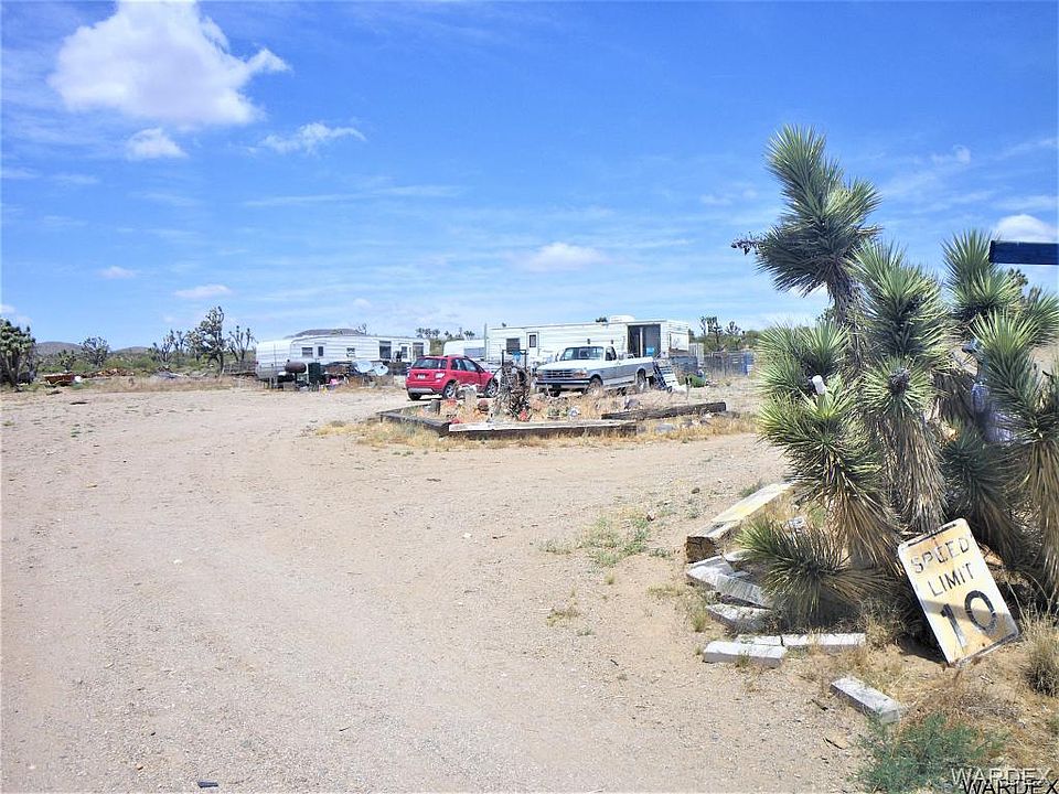 1st image of 17981 N Kingman Dr
