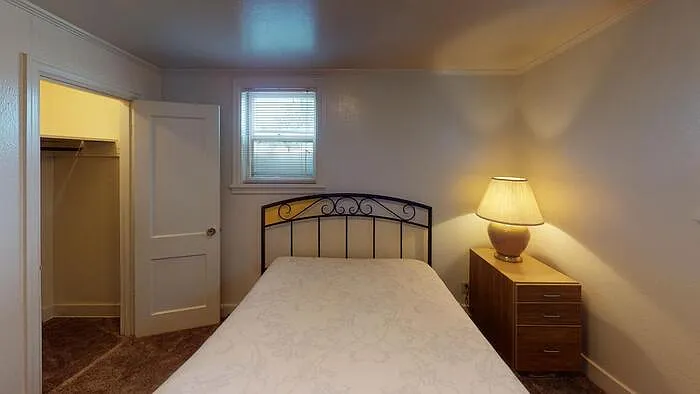 222 N 12th St #2 — Photo 13