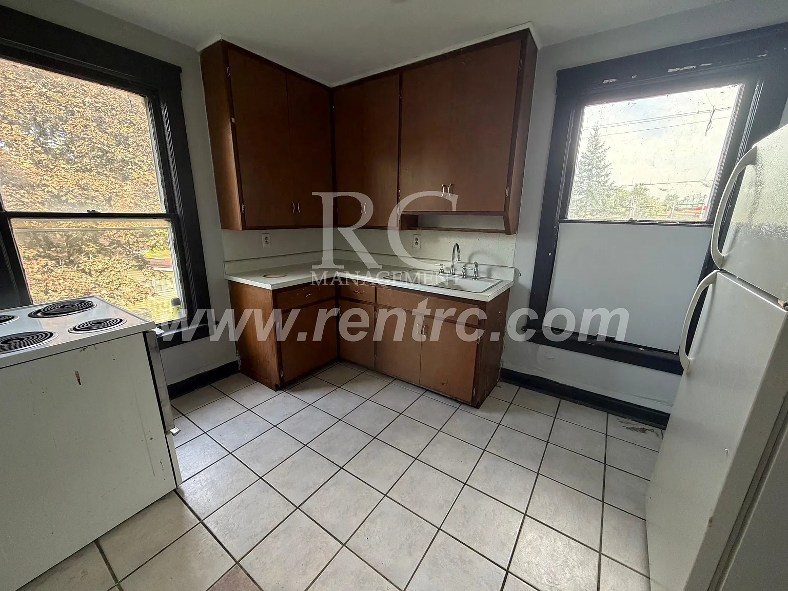 2 bed, 800 sqft, $595 — Photo 3