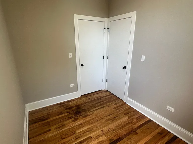 3100 N Western Ave — Photo 13