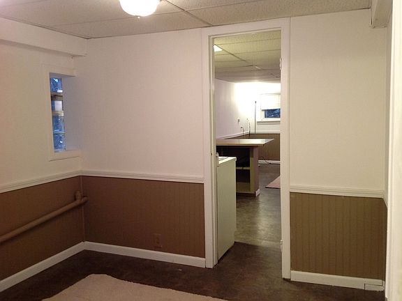 5th image of 639 Elgin Ave #B