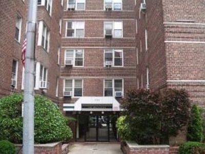 1st image of 3165 Nostrand Ave APT 3D