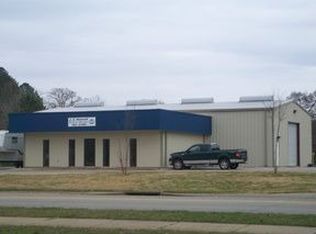 150 Pinegrove Dr, Pineville, LA 71360