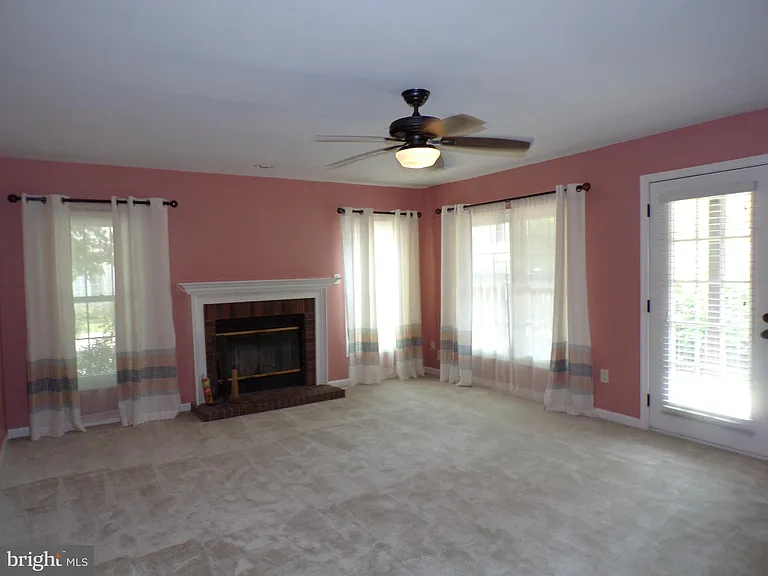 6624 Thurlton Dr — Photo 23