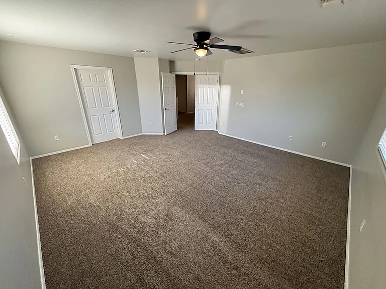 475 W Corte Calzaita — Photo 31