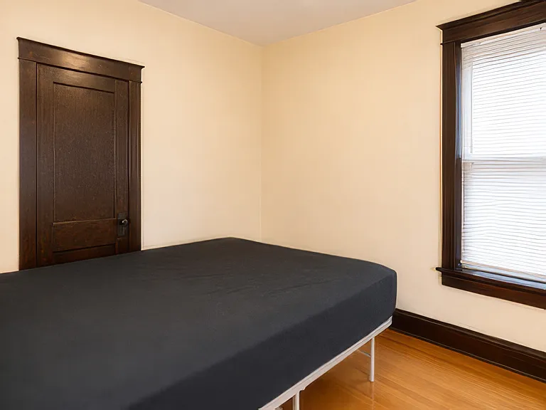 3111 N Racine Ave #2F — Photo 4