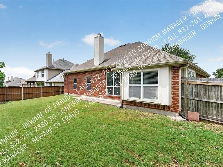 12079 Kingsville Dr — Photo 28