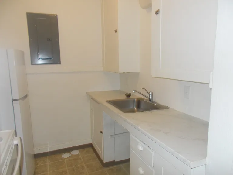 104 S Main St #302 — Photo 5