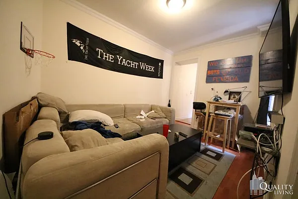 Rented by (Legacy) NY Quality Living Uptown | media 11