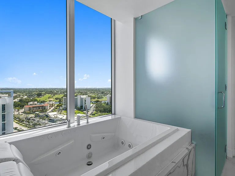 1 Water Club Way #Penthouse 2204 — Photo 17