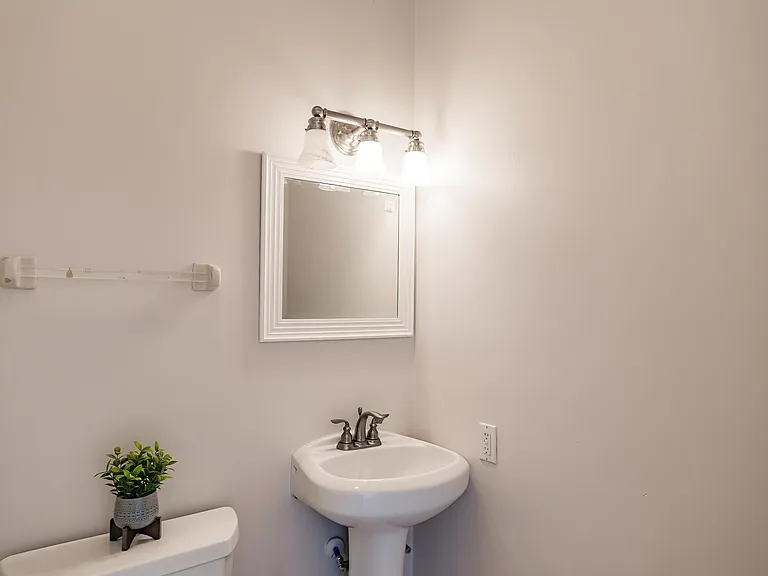 27537 Hickory Bay Dr — Photo 24
