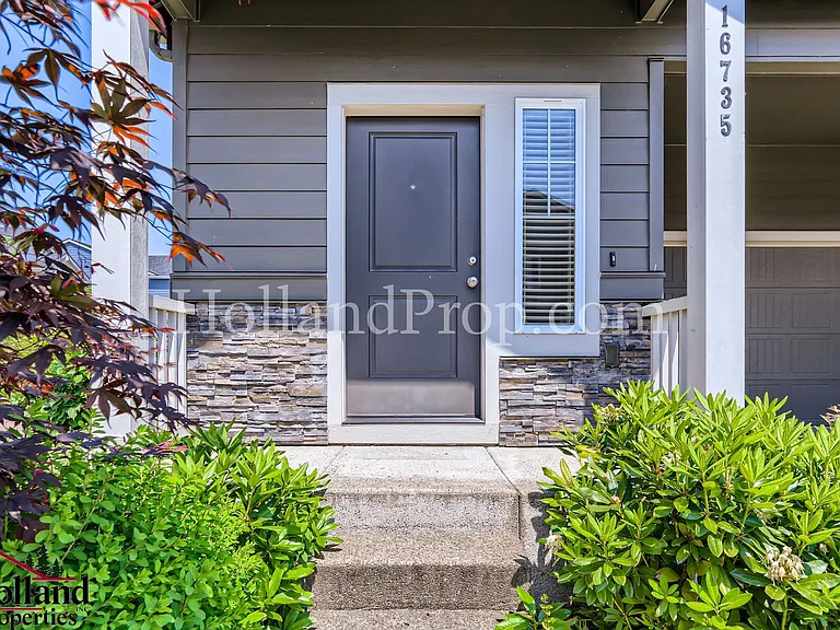 16735 NW Antonio St — Photo 2