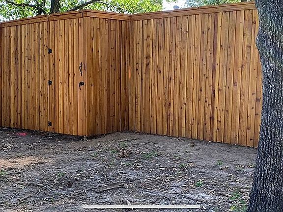 2nd image of 6706 Highland Oak Ct