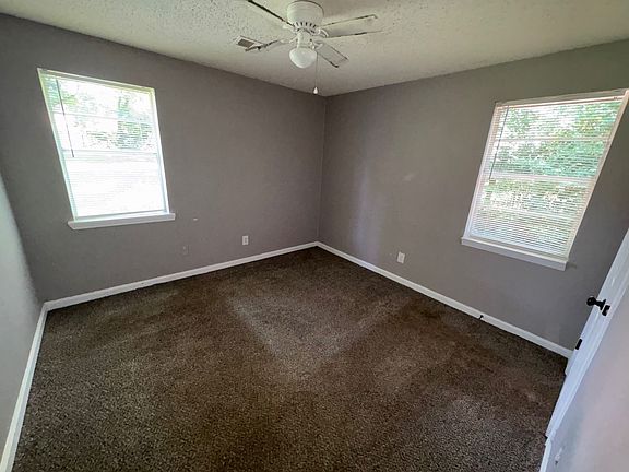 3rd image of 344 Flynn Rd