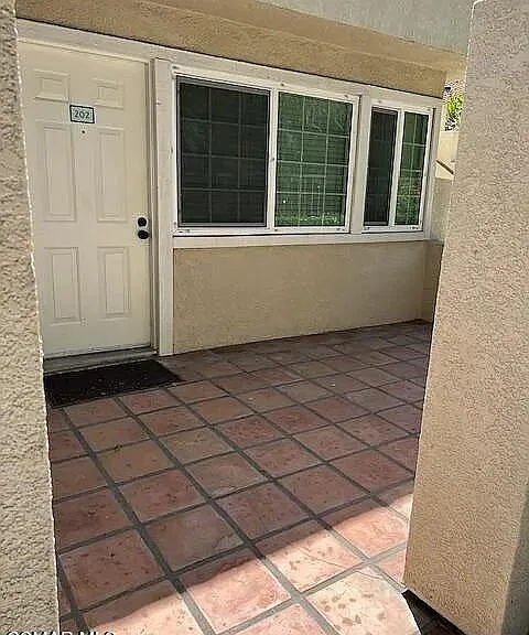 4240 Lost Hills Rd #202 — Photo 9