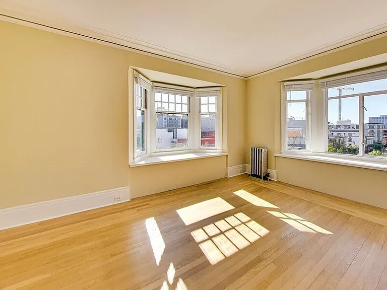 1501 Polk Street — Photo 2