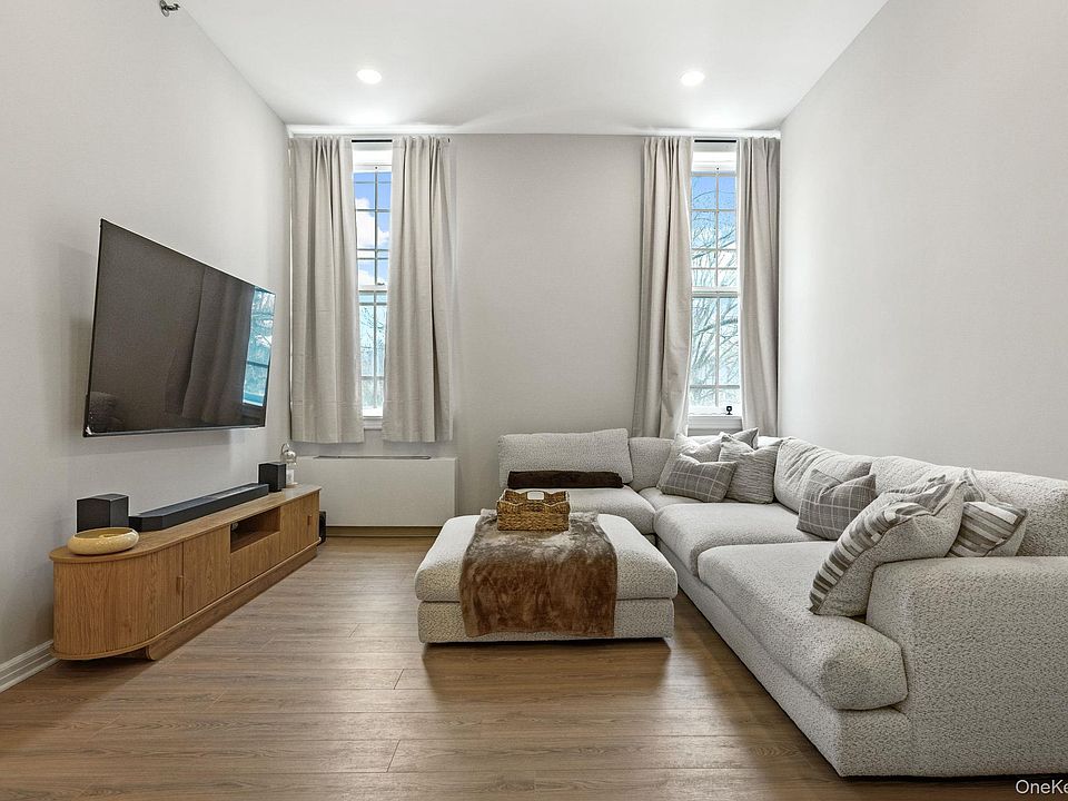 1st image of 5108 Villa At The