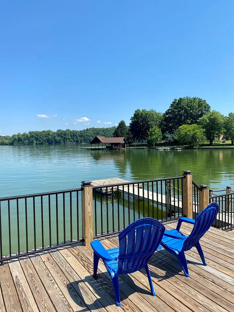 Lake-Facing 1BR at Pointe Six52 Boone Lake Views & Private Dock Access! — Photo 1