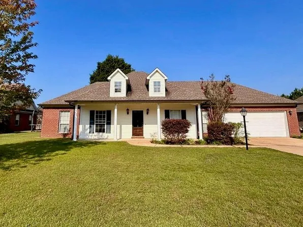 704 Savannah Dr, Oxford, MS 38655