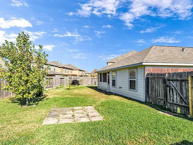 3203 Dale Ridge Trl — Photo 32