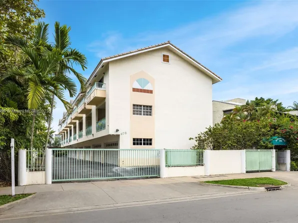 978 NW North River Dr APT 6, Miami, FL 33136
