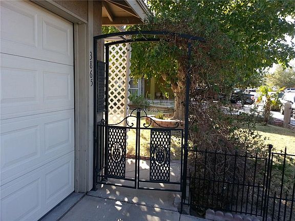 3rd image of 3865 Arizona Ave