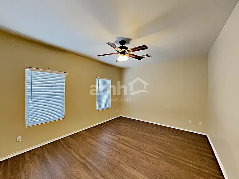 15421 N 169th Ln — Photo 26