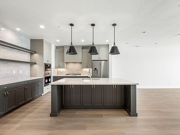 2nd image of 3568 E Amanecer Ln #85