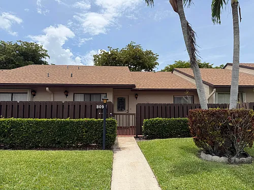 809 Sky Pine Way #F Photo 1