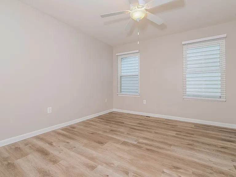 6137 Prairiefire Ave — Photo 10