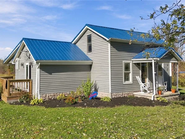 3436 Beebe Rd, Newfane, NY 14108