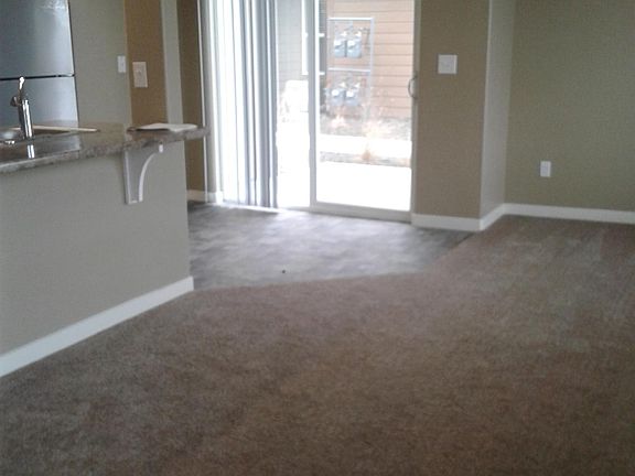 3 Bedroom Main Floor Living Room