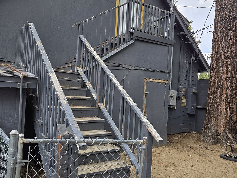 2nd image of 2218 Lake Tahoe Blvd #B