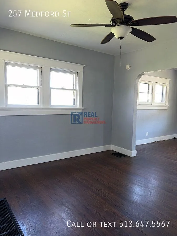 Single Family home 3 BR 1BA — Photo 4