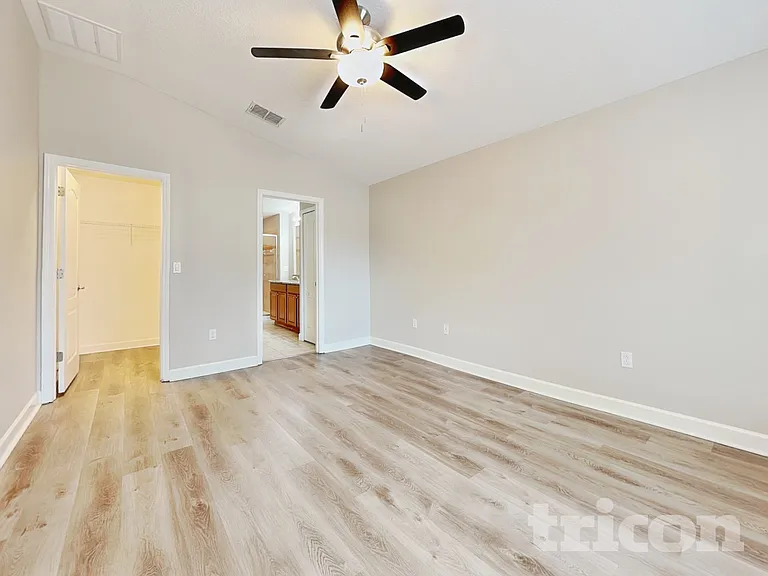 13806 Newport Shores Dr — Photo 6