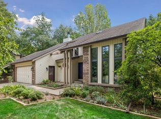 2248 James St, Eagan, MN 55122